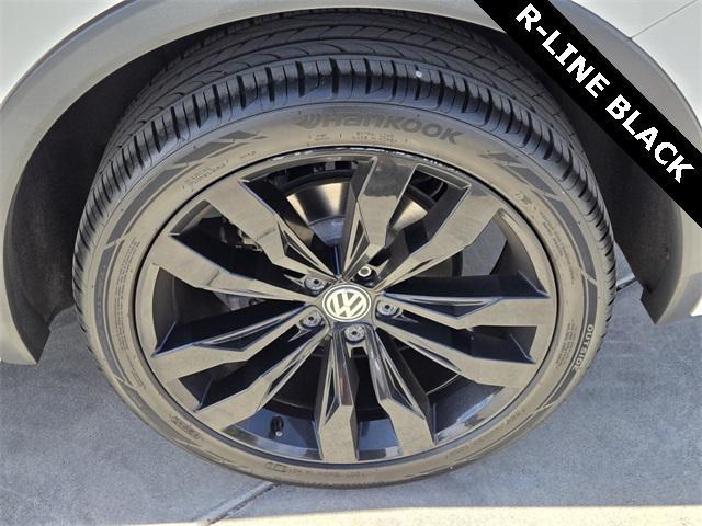used 2021 Volkswagen Tiguan car, priced at $22,300