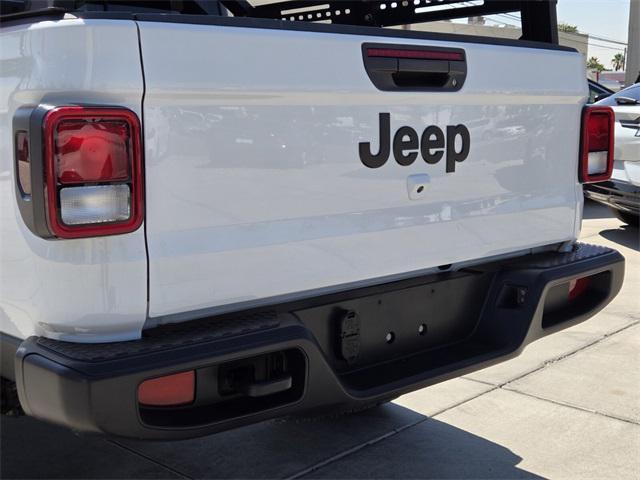 used 2022 Jeep Gladiator car, priced at $35,500