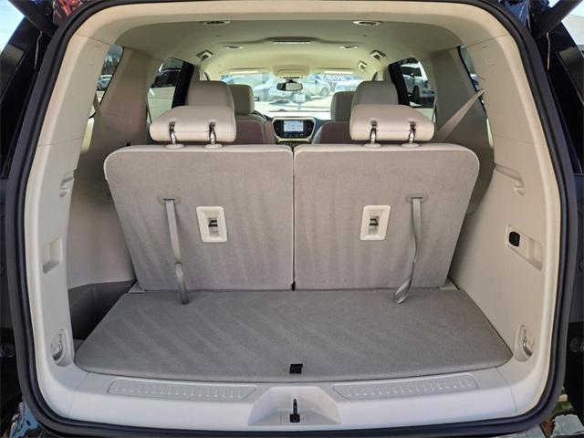 used 2023 GMC Acadia car, priced at $38,000