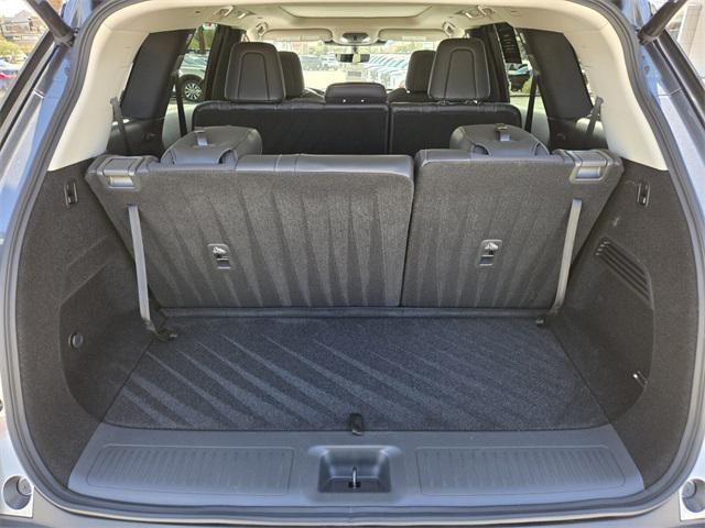 used 2025 INFINITI QX60 car, priced at $40,000
