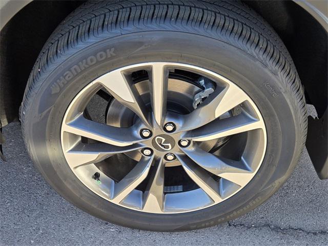 new 2026 INFINITI QX60 car, priced at $46,783