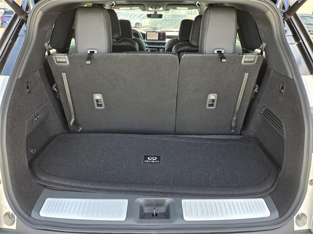 new 2025 INFINITI QX60 car, priced at $61,783