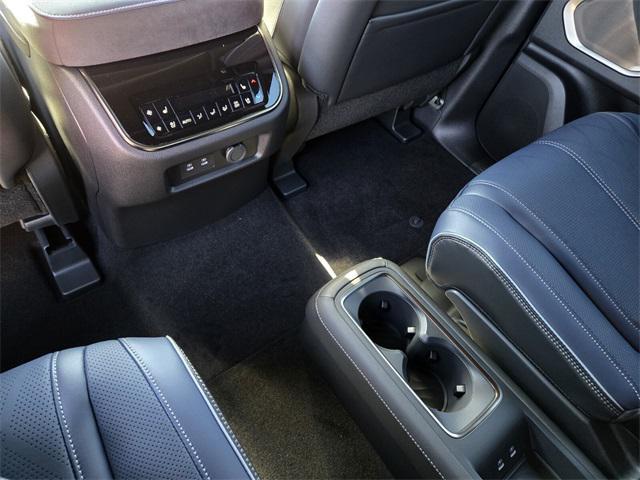 new 2026 INFINITI QX80 car, priced at $95,952