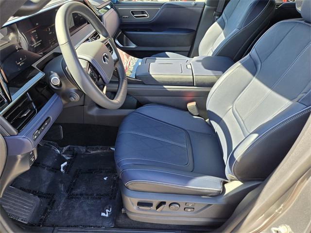 new 2026 INFINITI QX80 car, priced at $106,320