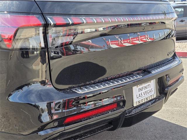 new 2026 INFINITI QX80 car, priced at $95,952