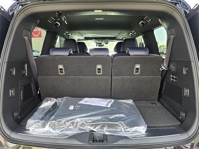 new 2026 INFINITI QX80 car, priced at $95,952