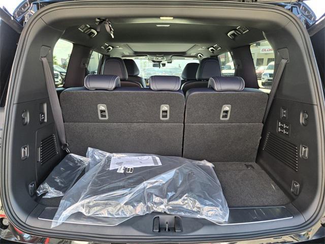 new 2026 INFINITI QX80 car, priced at $96,252