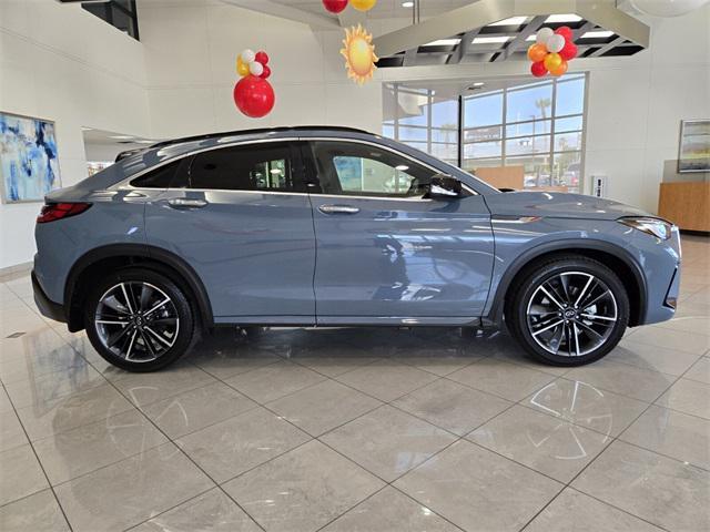 new 2025 INFINITI QX55 car, priced at $52,870