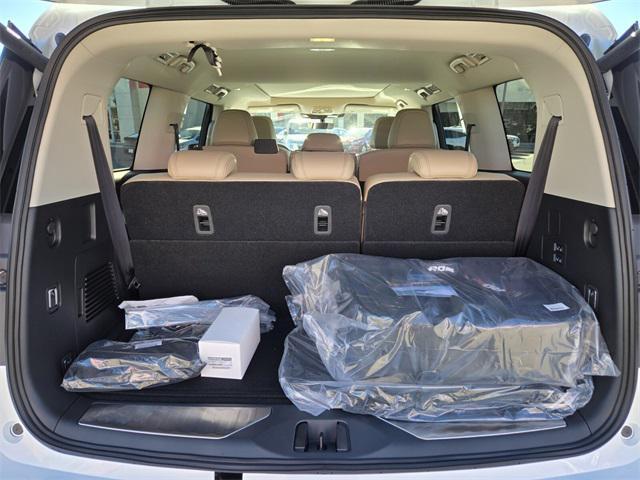 new 2026 INFINITI QX80 car, priced at $80,432