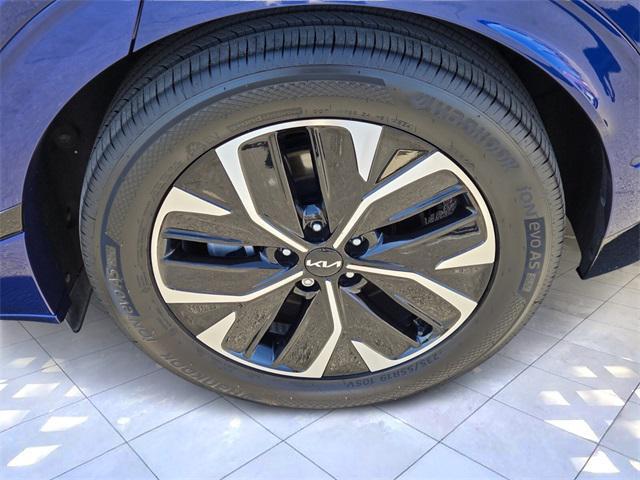 used 2022 Kia EV6 car, priced at $25,000
