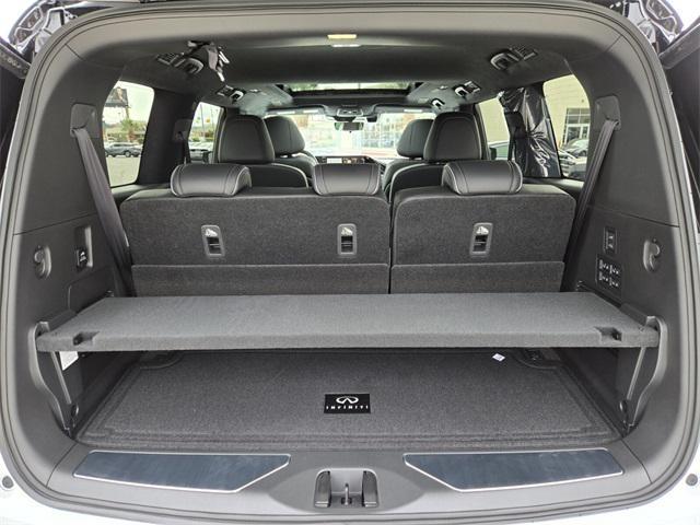 new 2025 INFINITI QX80 car, priced at $108,981