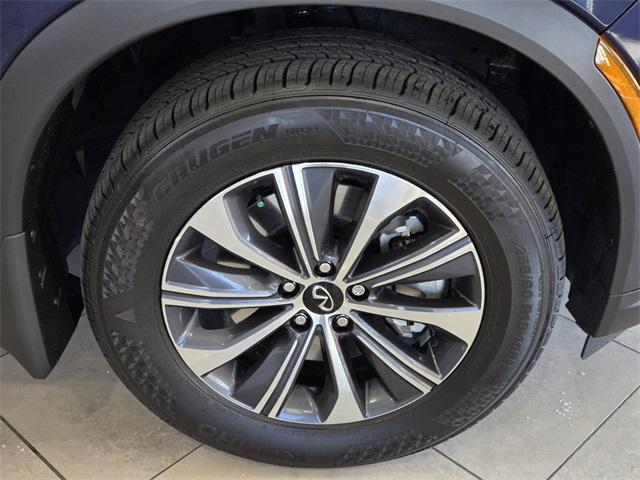 used 2025 INFINITI QX60 car, priced at $42,000