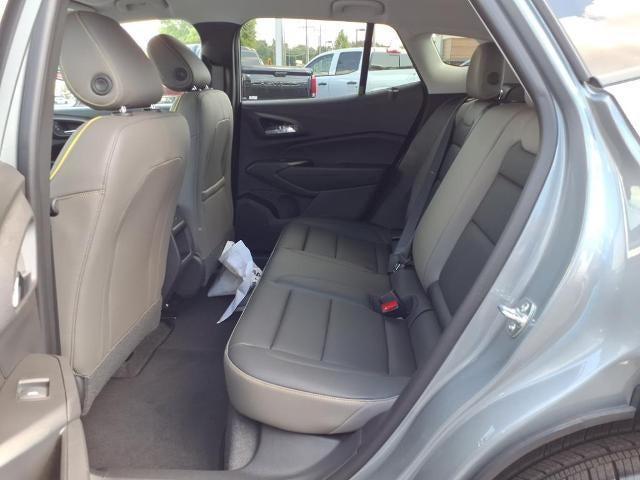 new 2025 Chevrolet Trax car, priced at $25,095