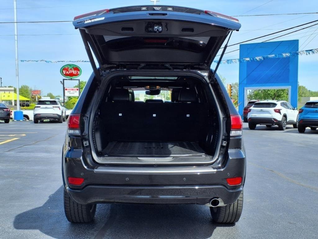 used 2021 Jeep Grand Cherokee car, priced at $25,996