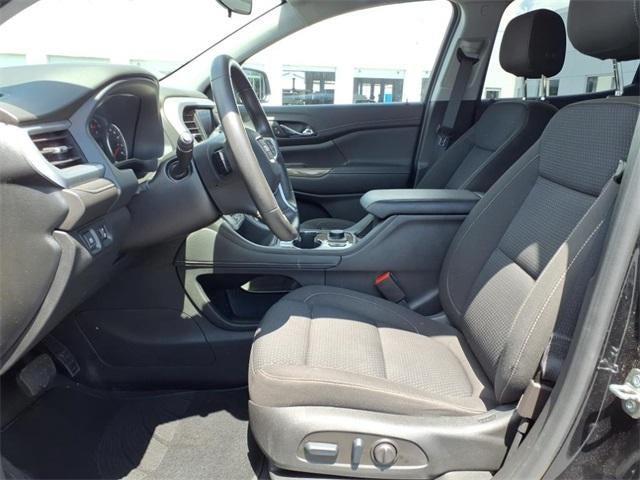 used 2023 GMC Acadia car, priced at $32,999