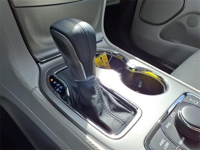 used 2017 Jeep Grand Cherokee car, priced at $22,995