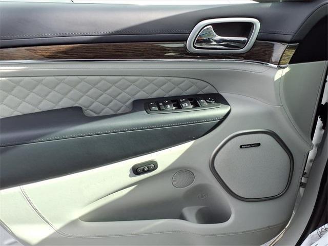 used 2017 Jeep Grand Cherokee car, priced at $22,995