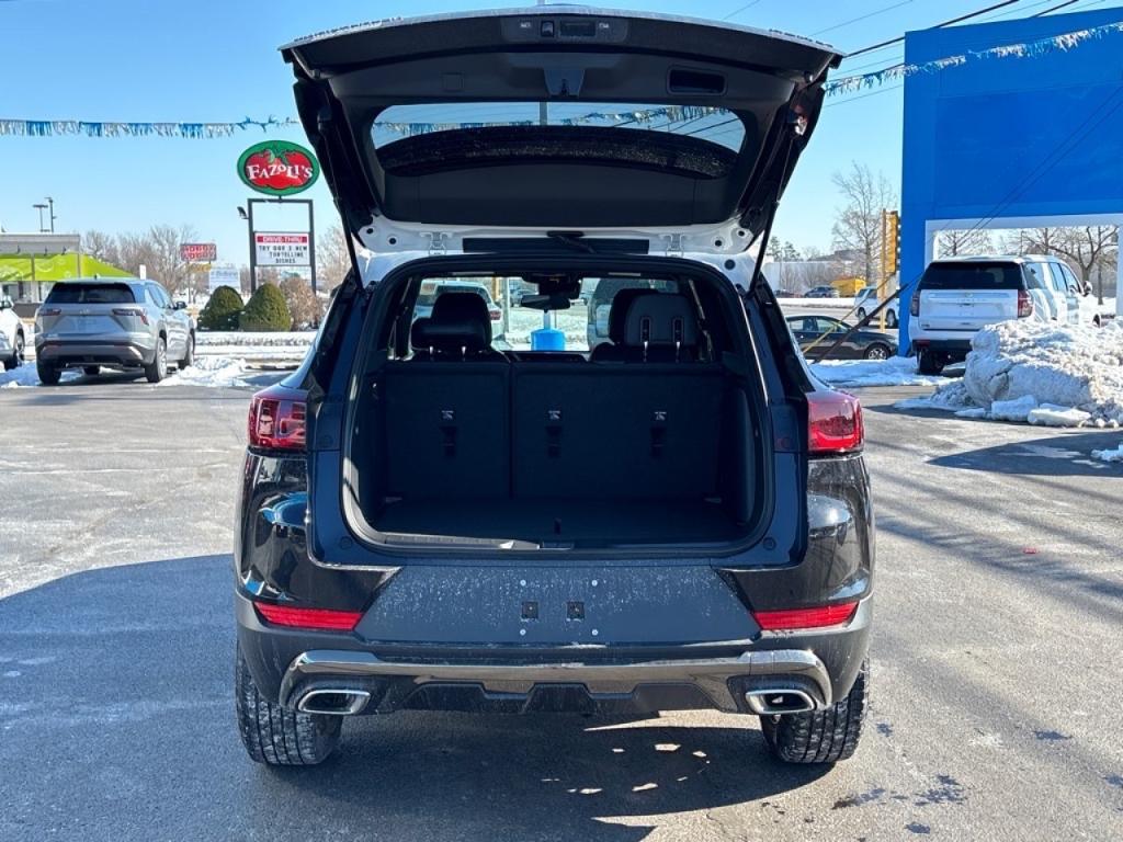new 2025 Chevrolet TrailBlazer car, priced at $27,995