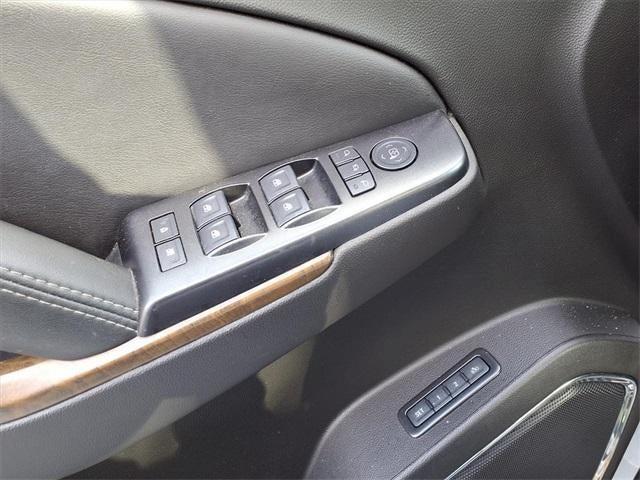 used 2018 GMC Yukon XL car, priced at $28,560