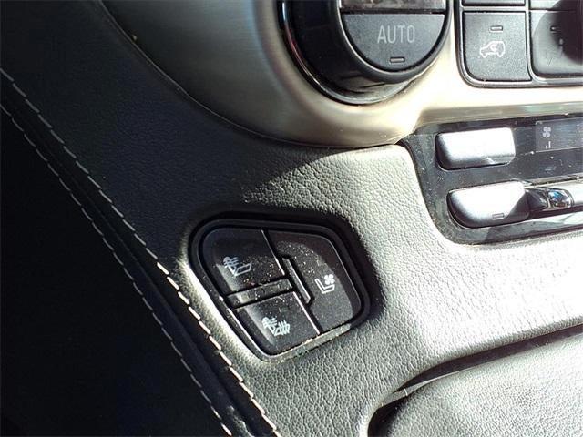 used 2018 GMC Yukon XL car, priced at $28,560