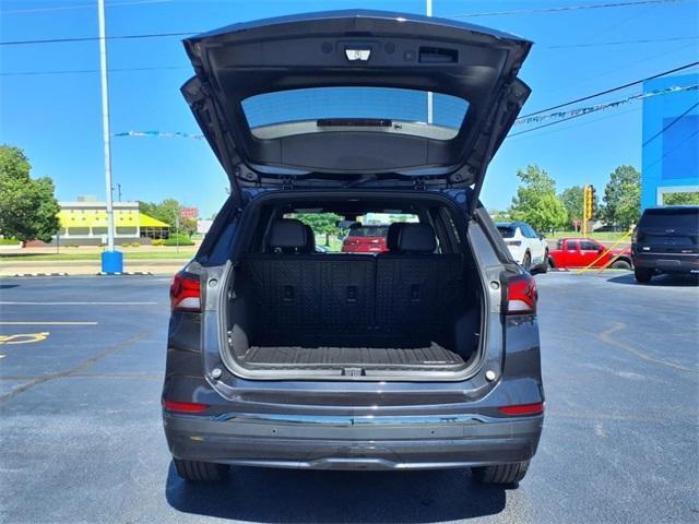 used 2022 Chevrolet Equinox car, priced at $28,260