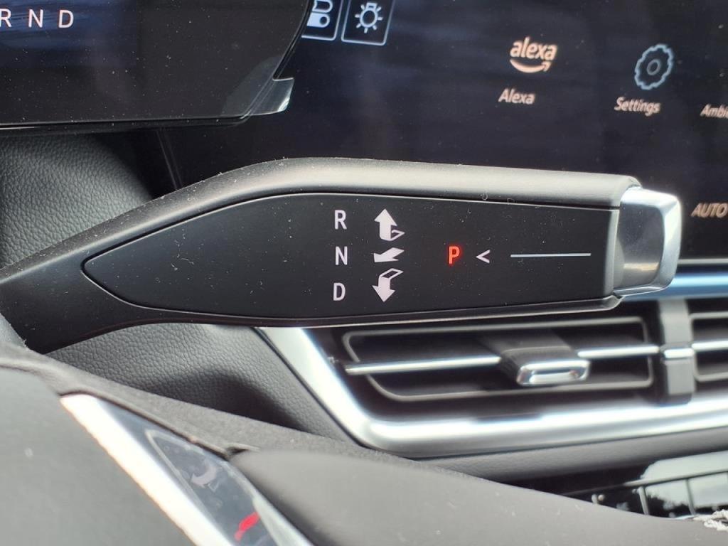 new 2025 Chevrolet Equinox EV car, priced at $40,790