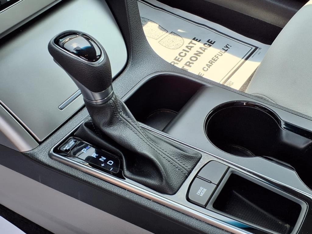 used 2016 Hyundai Sonata Hybrid car, priced at $15,760
