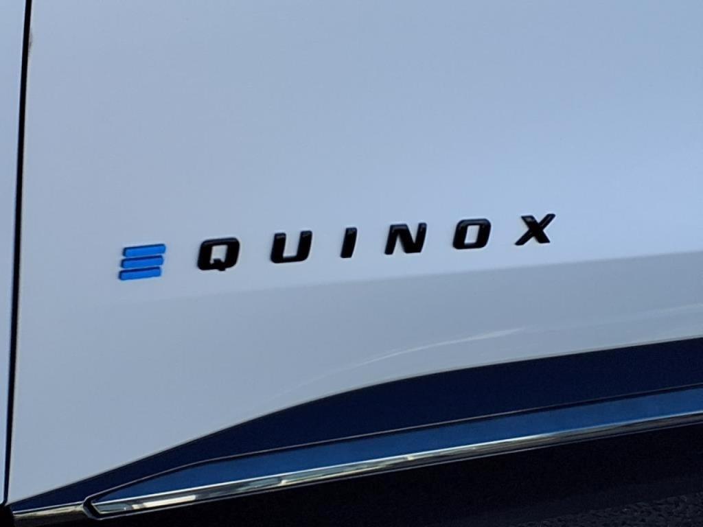 new 2025 Chevrolet Equinox EV car, priced at $43,285