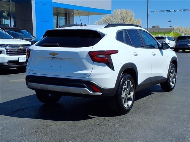 new 2025 Chevrolet Trax car, priced at $24,590