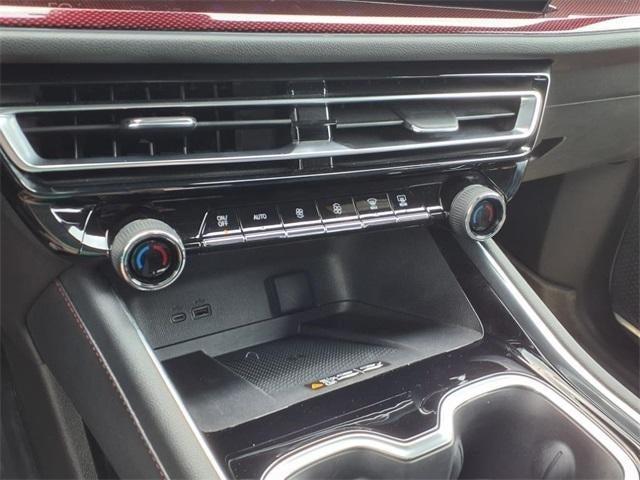 used 2024 Chevrolet Traverse car, priced at $58,770