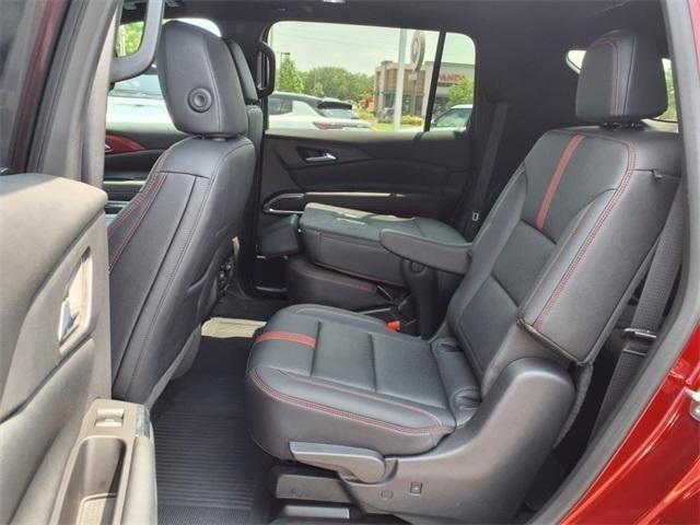used 2024 Chevrolet Traverse car, priced at $58,770