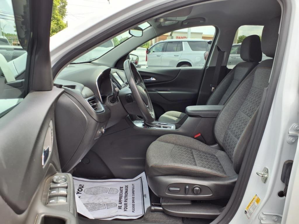 used 2022 Chevrolet Equinox car, priced at $23,881