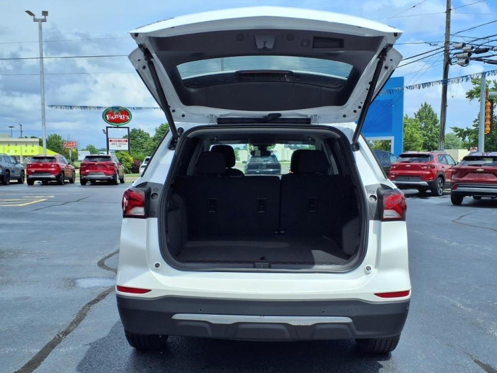 used 2022 Chevrolet Equinox car, priced at $23,881