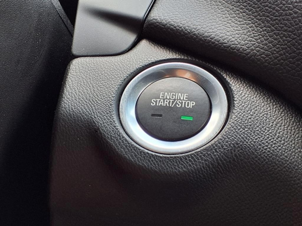 used 2022 Chevrolet Equinox car, priced at $23,881