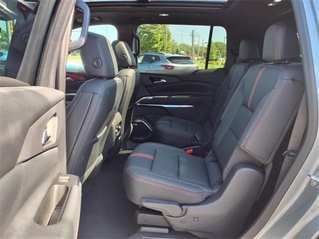 used 2024 Chevrolet Traverse car, priced at $58,770