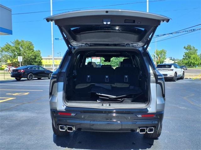 used 2024 Chevrolet Traverse car, priced at $57,889