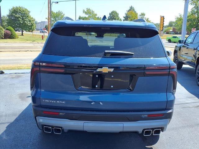 new 2026 Chevrolet Traverse car, priced at $43,920