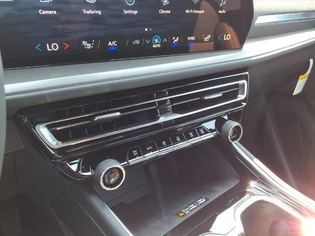 new 2026 Chevrolet Traverse car, priced at $43,920