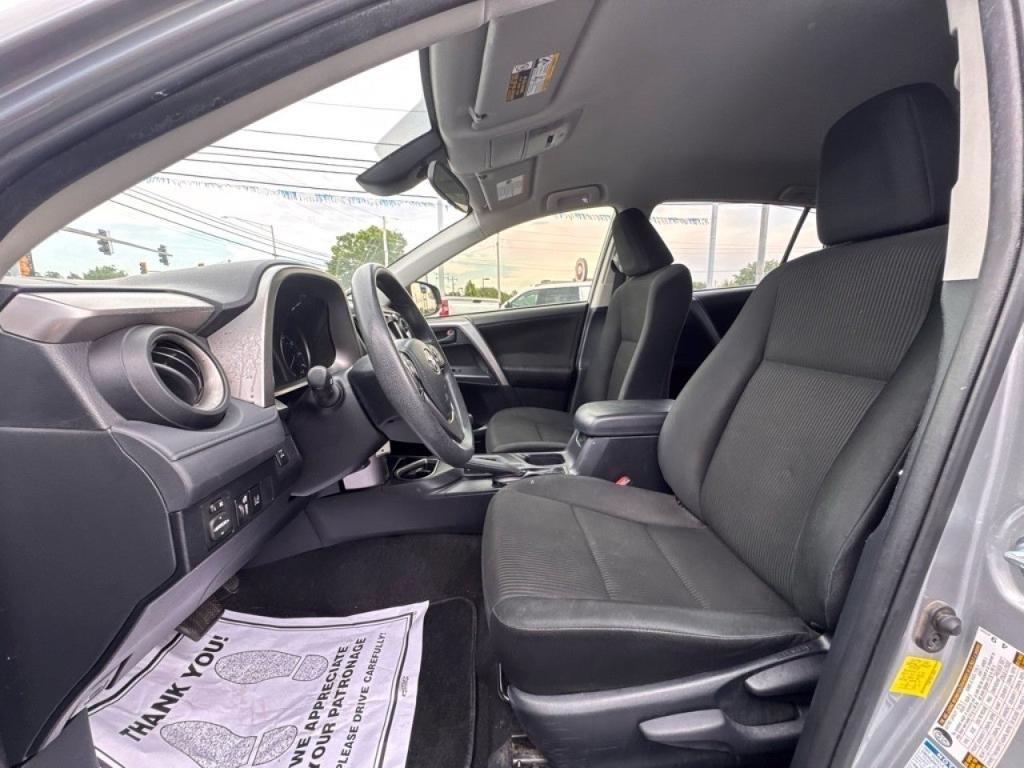 used 2018 Toyota RAV4 car