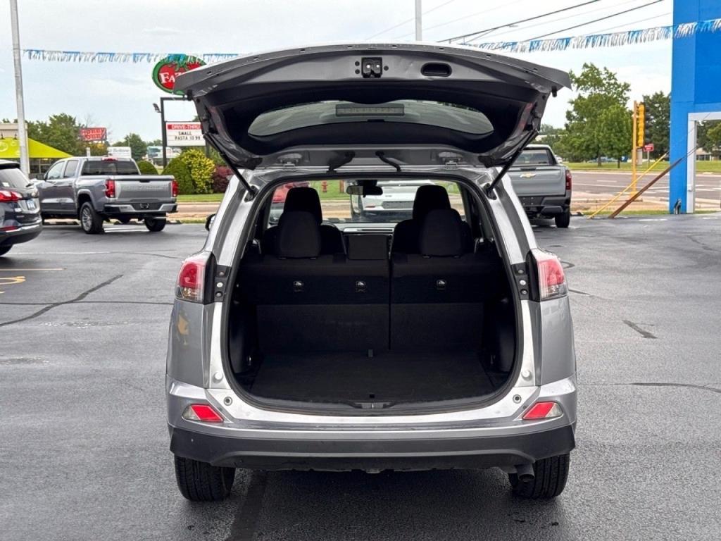 used 2018 Toyota RAV4 car
