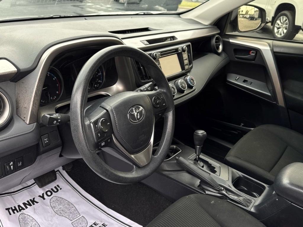 used 2018 Toyota RAV4 car