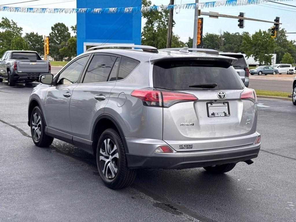 used 2018 Toyota RAV4 car