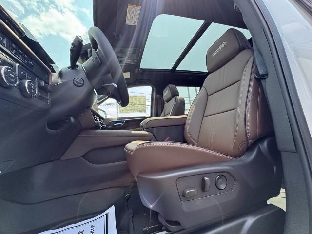 new 2025 Chevrolet Suburban car, priced at $94,415