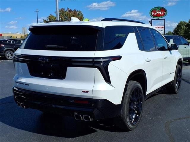 used 2024 Chevrolet Traverse car, priced at $52,829