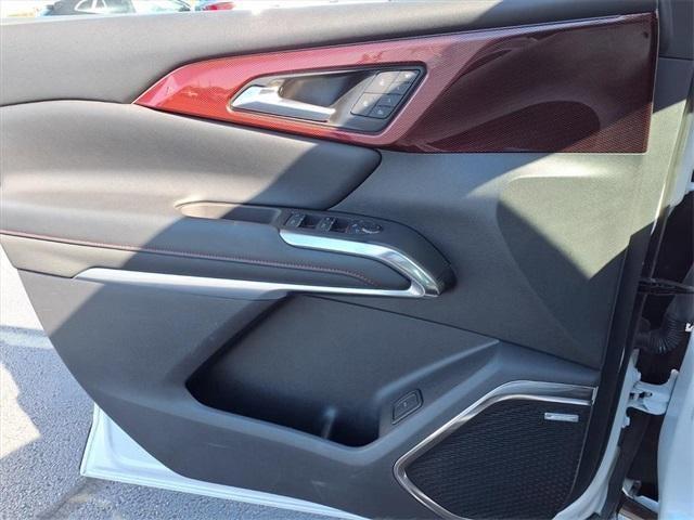 used 2024 Chevrolet Traverse car, priced at $52,829