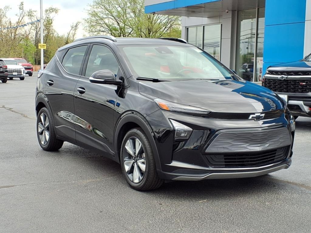 used 2022 Chevrolet Bolt EUV car, priced at $21,944