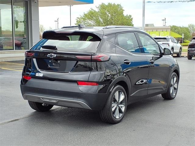 used 2022 Chevrolet Bolt EUV car, priced at $23,394