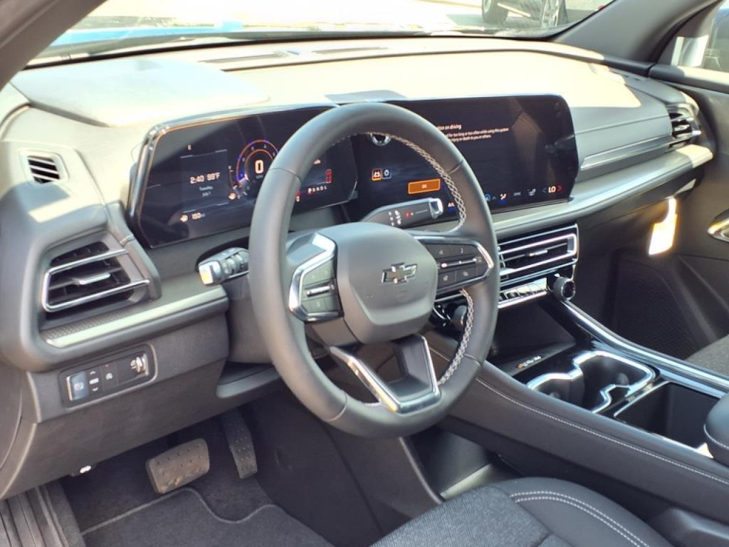 new 2025 Chevrolet Traverse car, priced at $44,480
