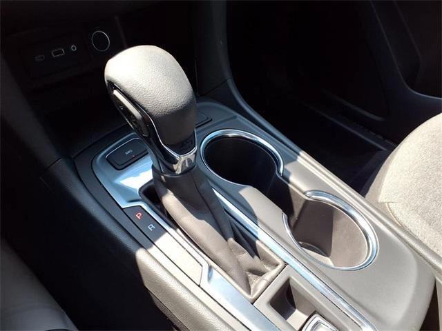 used 2022 Chevrolet Equinox car, priced at $24,579