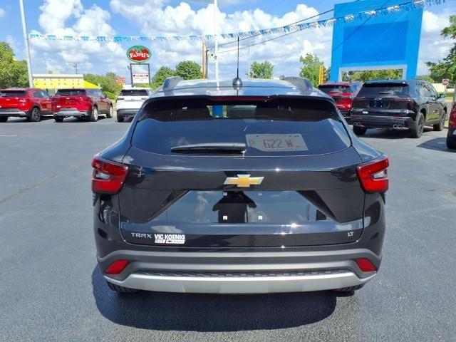 new 2025 Chevrolet Trax car, priced at $23,295